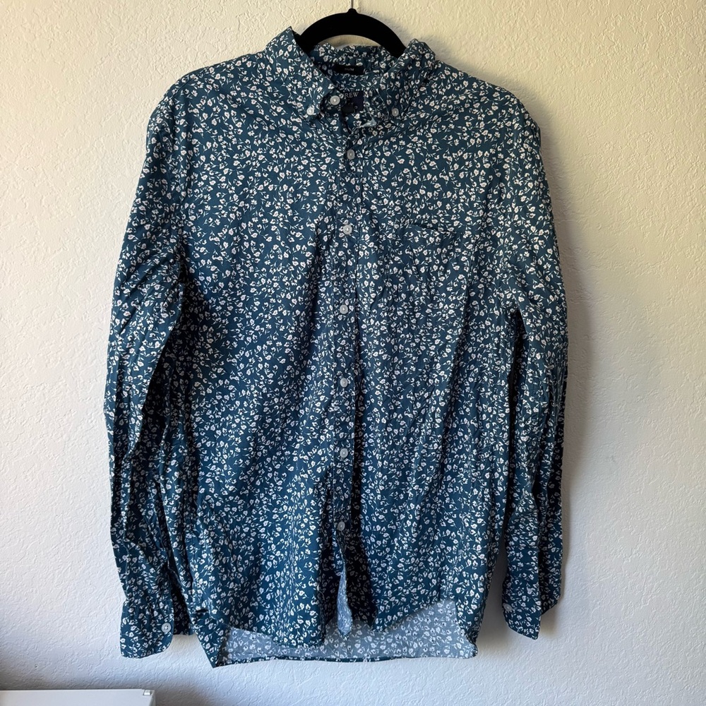 J. Crew Slim Flex Washed Blue and White Floral Button Down Shirt Size L